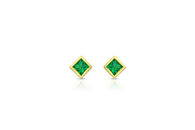 Maliit Princess Stud Earrings - Yellow Gold and Emerald